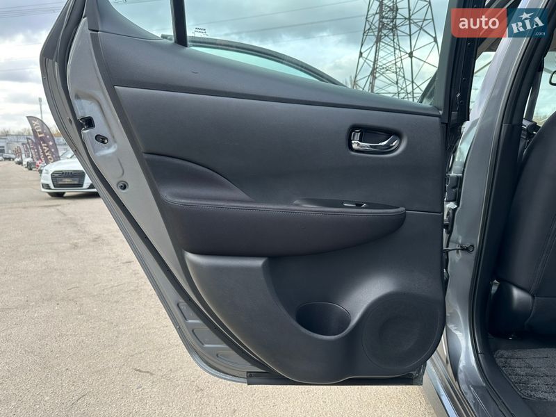 Хэтчбек Nissan Leaf 2020 в Харькове