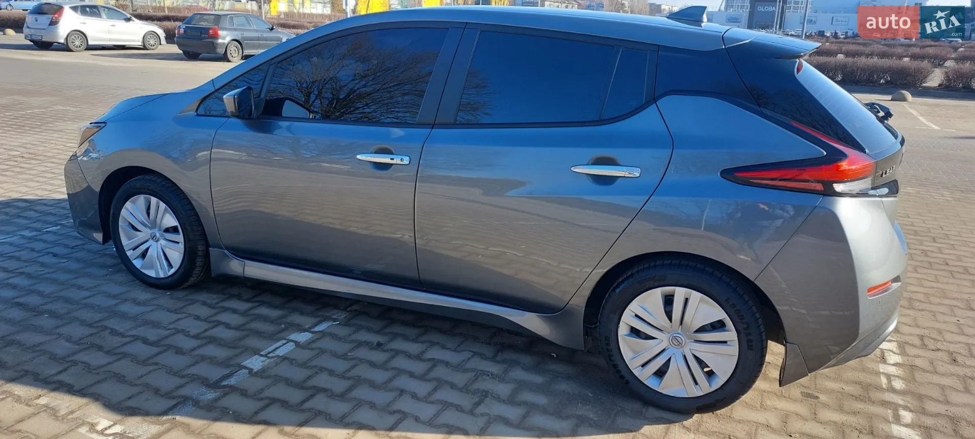 2022 Nissan Leaf - мініатюра 9