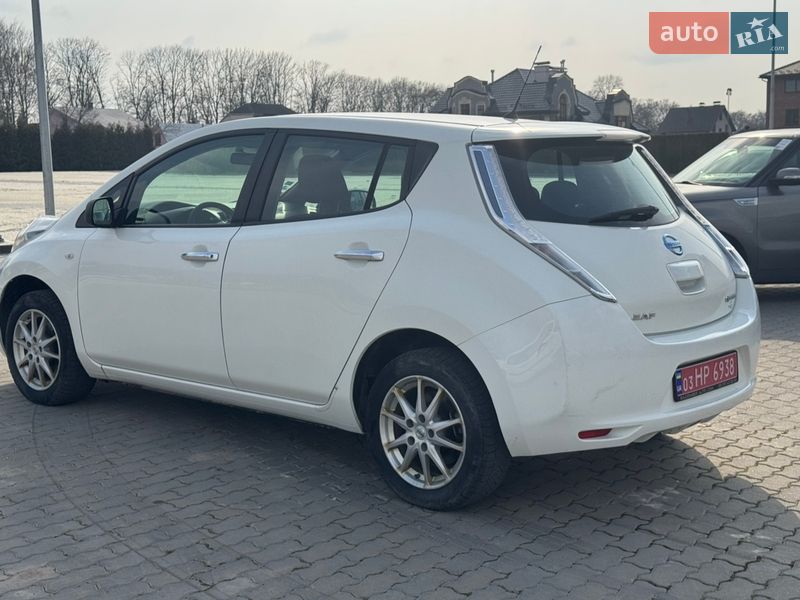 Хетчбек Nissan Leaf 2016 в Львові