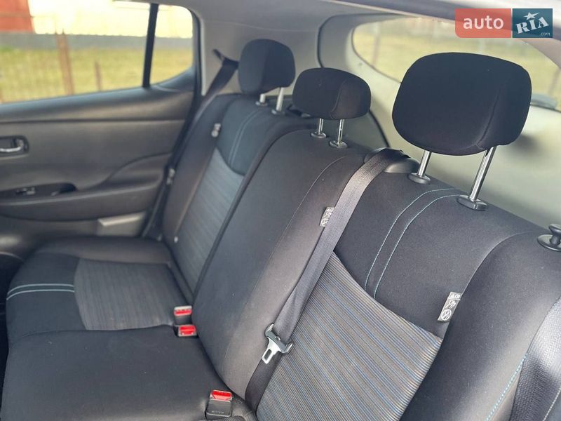 Хэтчбек Nissan Leaf 2018 в Луцке