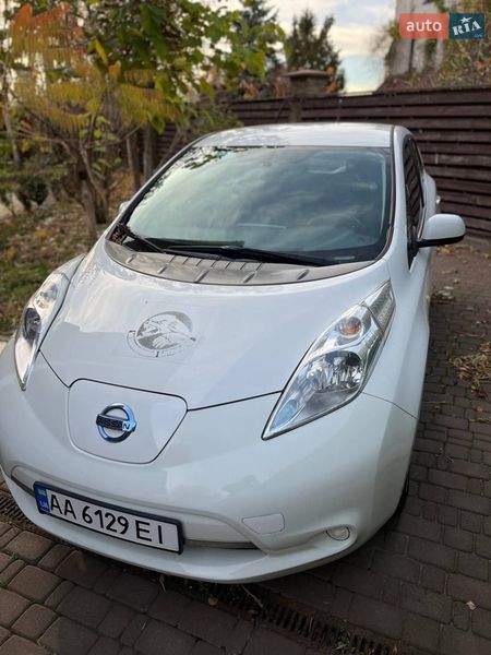 Nissan Leaf 2014