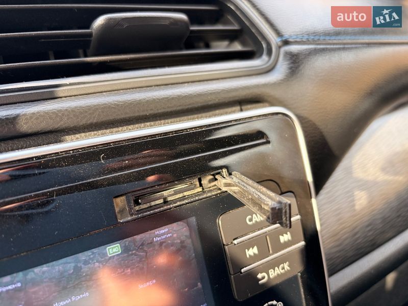 Хэтчбек Nissan Leaf 2019 в Львове фото 86 Хэтчбек Nissan Leaf 2019 в Львове