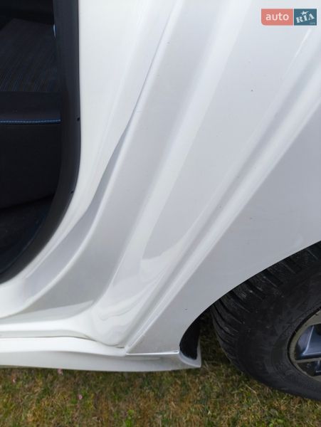 Хэтчбек Nissan Leaf 2019 в Львове фото 111 Хэтчбек Nissan Leaf 2019 в Львове