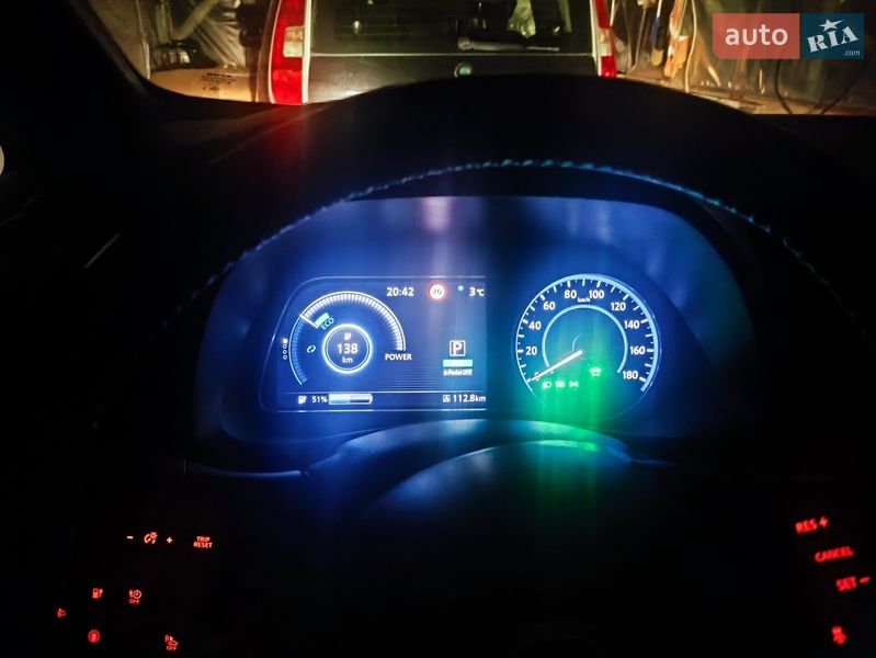 Хэтчбек Nissan Leaf 2019 в Львове фото 126 Хэтчбек Nissan Leaf 2019 в Львове
