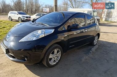 Хэтчбек Nissan Leaf 2011 в Белгороде-Днестровском