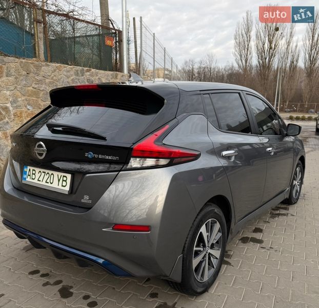 Хэтчбек Nissan Leaf 2020 в Виннице