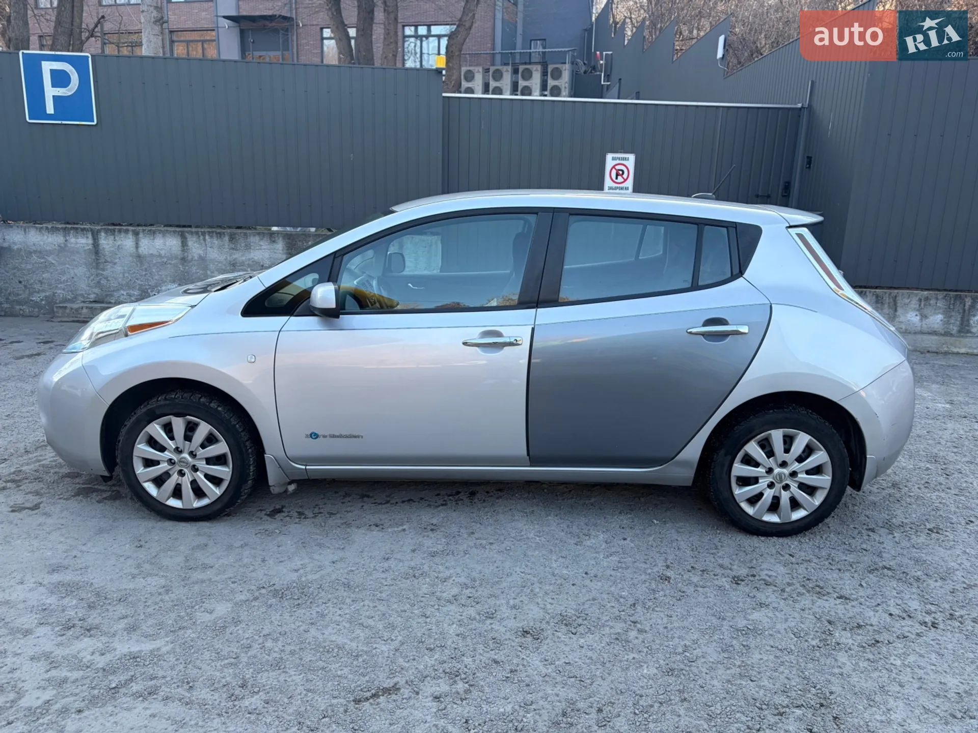 2015 Nissan Leaf - мініатюра 3