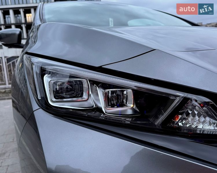 Хетчбек Nissan Leaf 2019 в Тернополі