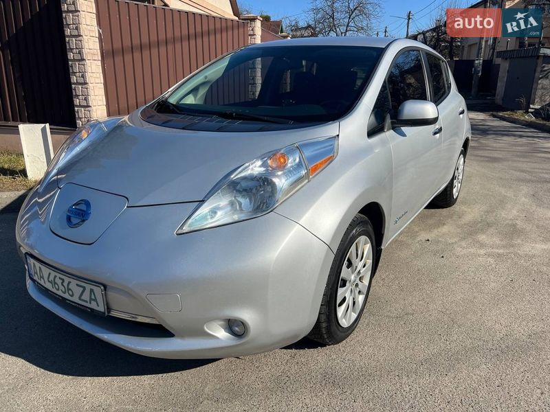 Хэтчбек Nissan Leaf 2017 в Киеве фото 2 Хэтчбек Nissan Leaf 2017 в Киеве