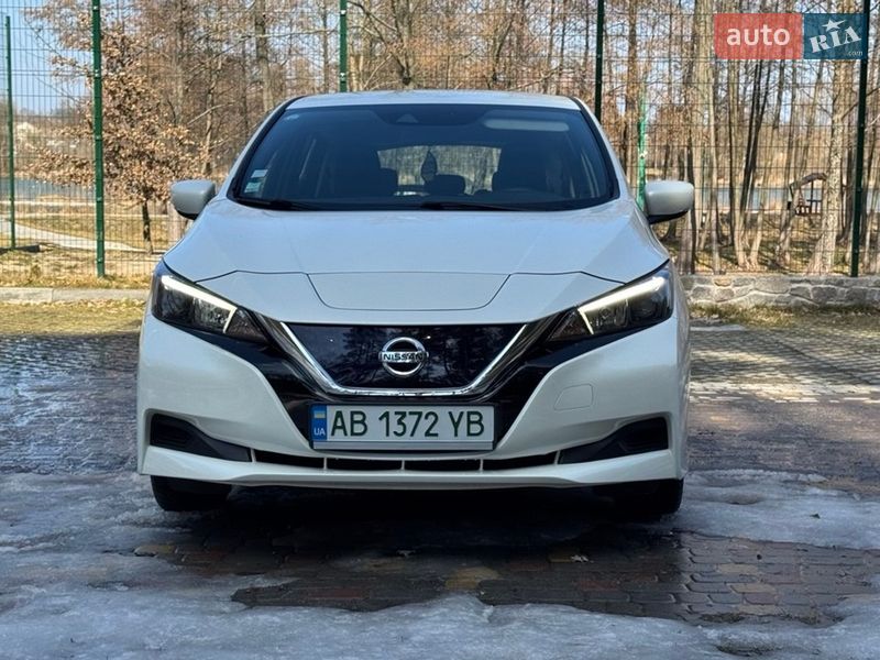 Хэтчбек Nissan Leaf 2019 в Виннице фото 3 Хэтчбек Nissan Leaf 2019 в Виннице
