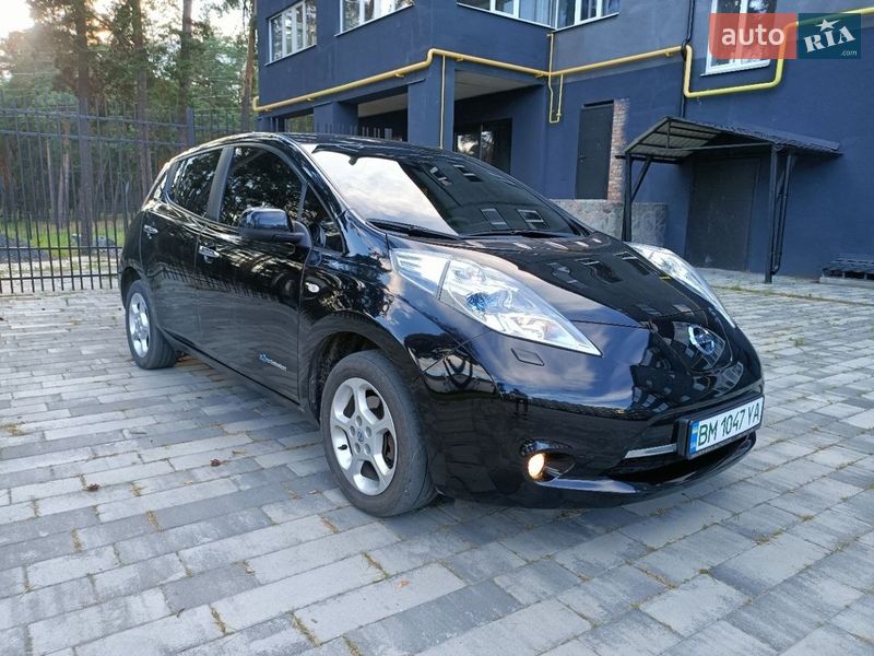 Хетчбек Nissan Leaf 2012 в Охтирці фото 2 Хетчбек Nissan Leaf 2012 в Охтирці