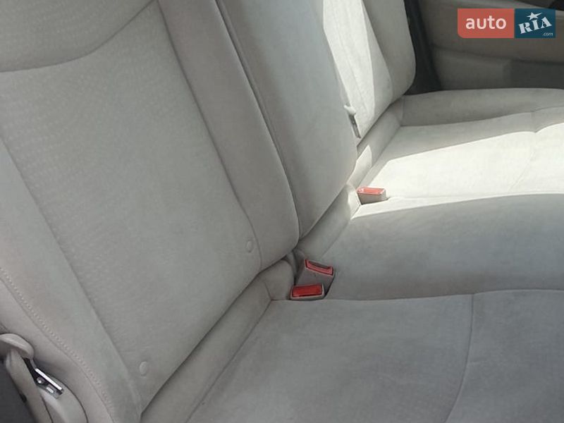 Хетчбек Nissan Leaf 2012 в Житомирі