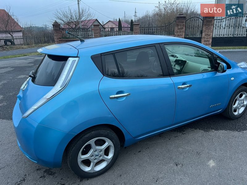 Хетчбек Nissan Leaf 2012 в Рівному фото 9 Хетчбек Nissan Leaf 2012 в Рівному