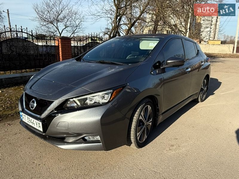 Хэтчбек Nissan Leaf 2018 в Ивано-Франковске