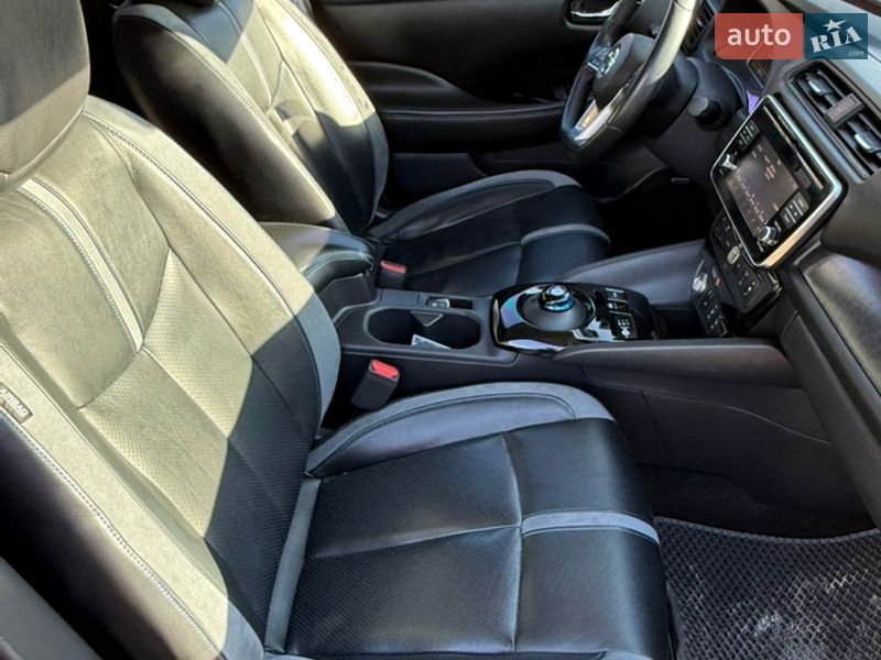 Хэтчбек Nissan Leaf 2018 в Ивано-Франковске