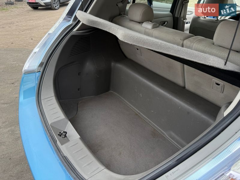 Хетчбек Nissan Leaf 2012 в Дніпрі фото 30 Хетчбек Nissan Leaf 2012 в Дніпрі