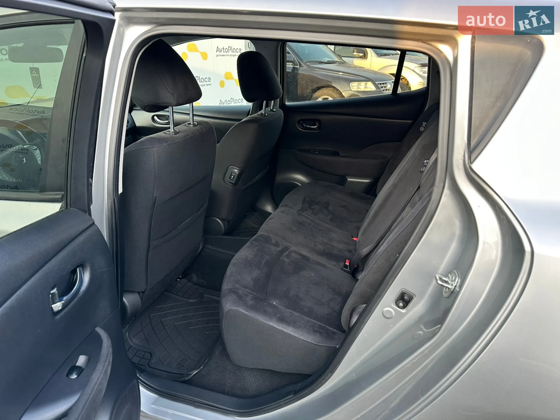 2017 Nissan Leaf - мініатюра 29