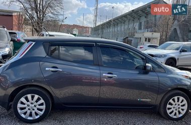 Хетчбек Nissan Leaf 2013 в Полтаві фото 7 Хетчбек Nissan Leaf 2013 в Полтаві