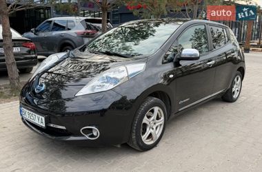 Хэтчбек Nissan Leaf 2013 в Ровно