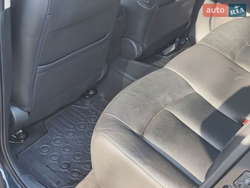 Хэтчбек Nissan Leaf 2013 в Каменец-Подольском