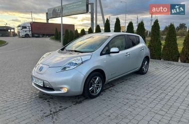 Хетчбек Nissan Leaf 2011 в Львові