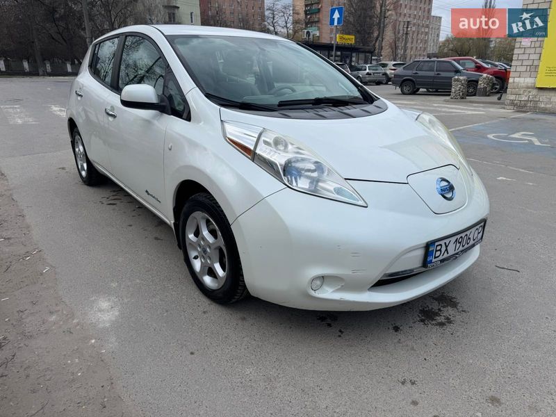 Nissan Leaf 2014