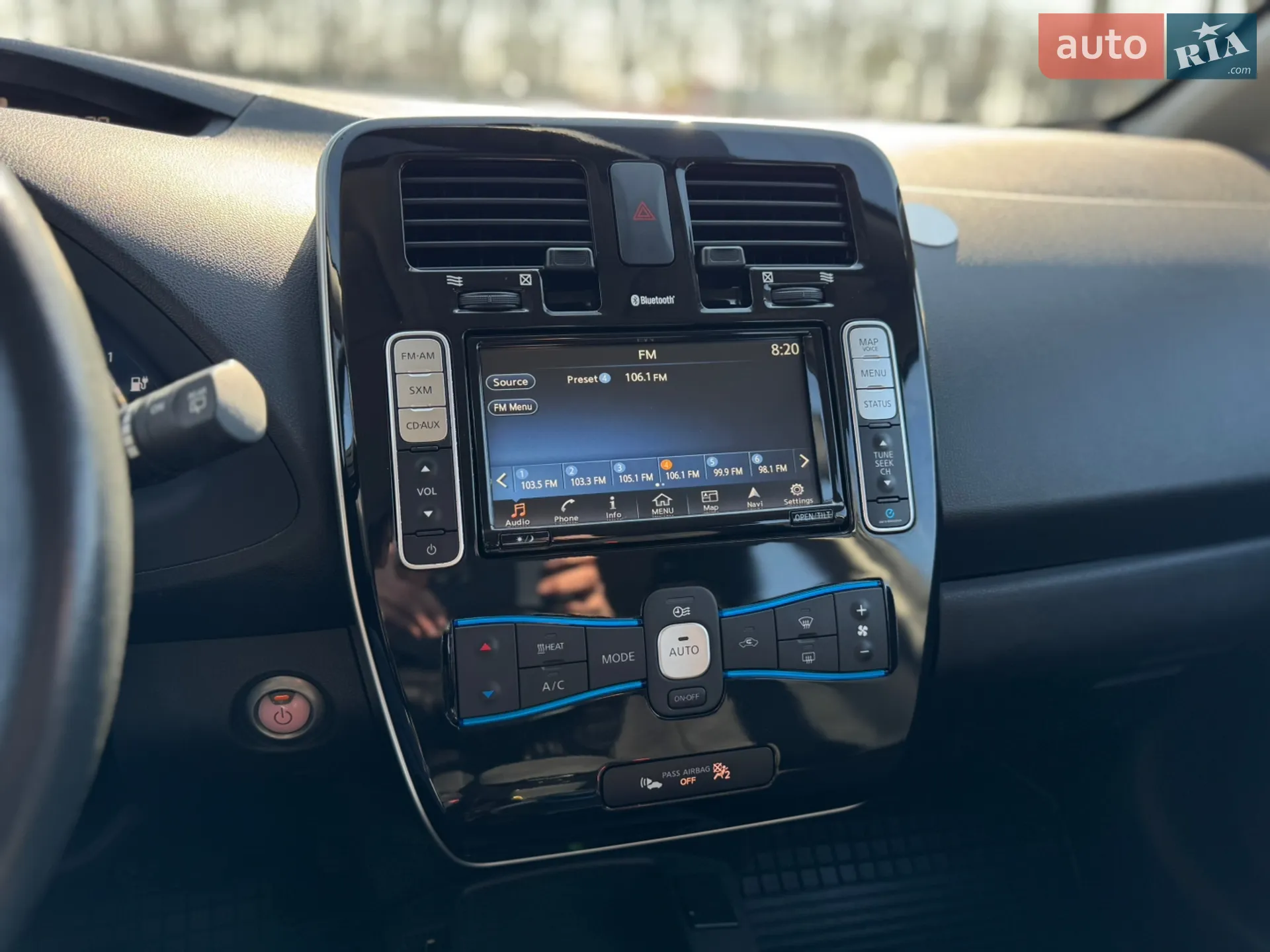2016 Nissan Leaf - мініатюра 23