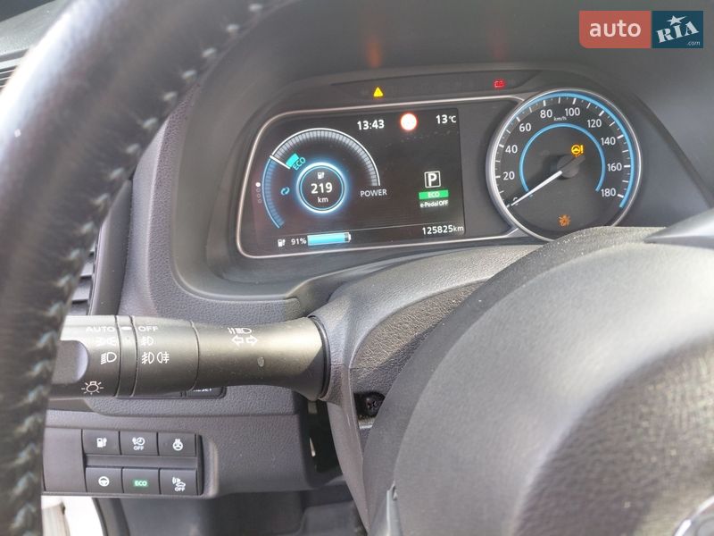 Хэтчбек Nissan Leaf 2018 в Харькове фото 14 Хэтчбек Nissan Leaf 2018 в Харькове