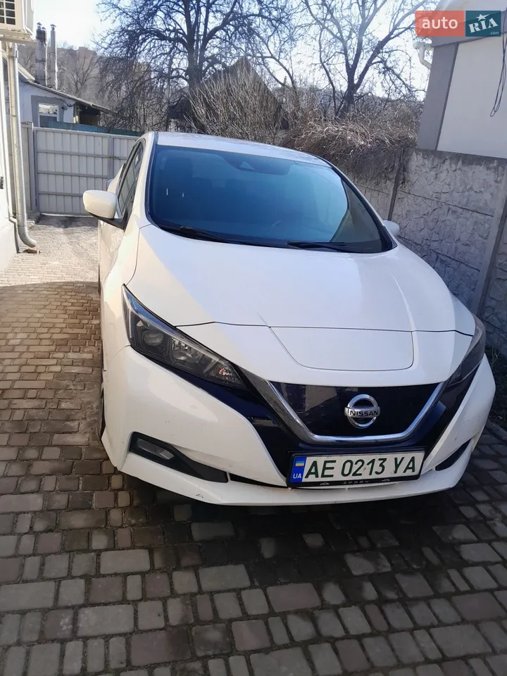 2018 Nissan Leaf - мініатюра 10