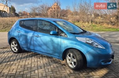 Хэтчбек Nissan Leaf 2012 в Запорожье