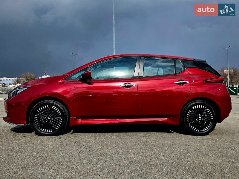 Хэтчбек Nissan Leaf 2024 в Днепре фото 7 Хэтчбек Nissan Leaf 2024 в Днепре