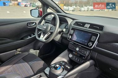 Хэтчбек Nissan Leaf 2024 в Днепре