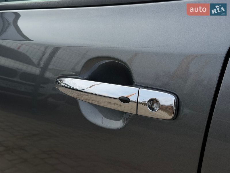 Хетчбек Nissan Leaf 2019 в Бердичеві