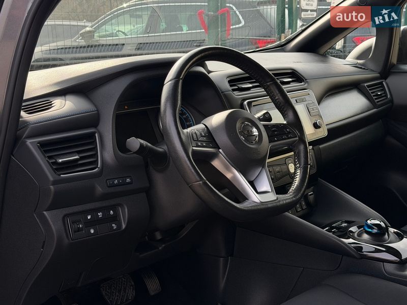 Хетчбек Nissan Leaf 2019 в Бердичеві
