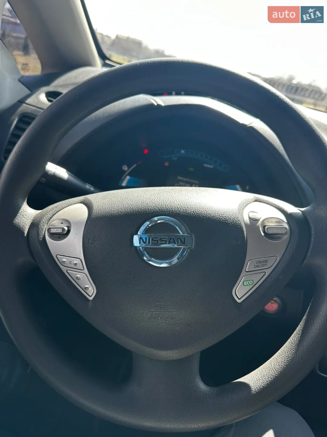 2016 Nissan Leaf - мініатюра 31