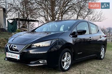 Хэтчбек Nissan Leaf 2018 в Днепре