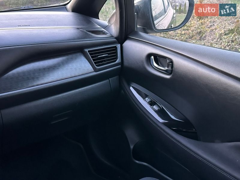 Хэтчбек Nissan Leaf 2018 в Днепре фото 15 Хэтчбек Nissan Leaf 2018 в Днепре