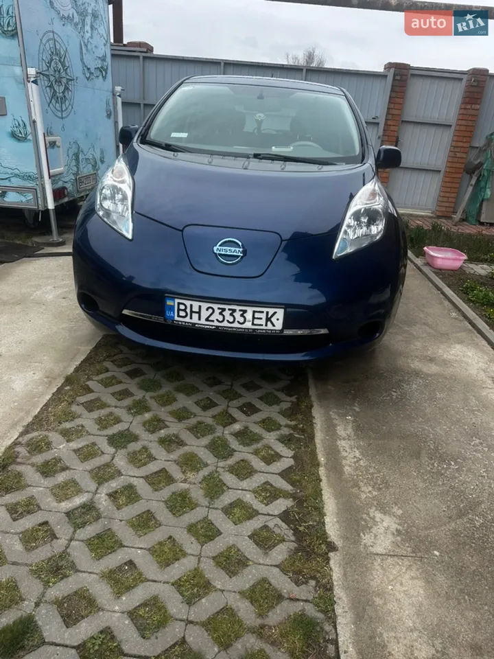2016 Nissan Leaf - мініатюра 10