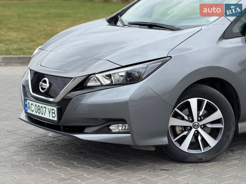 Хетчбек Nissan Leaf 2019 в Луцьку