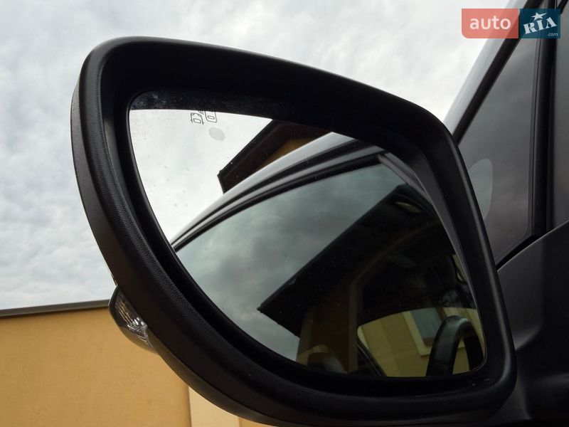 Хэтчбек Nissan Leaf 2020 в Львове