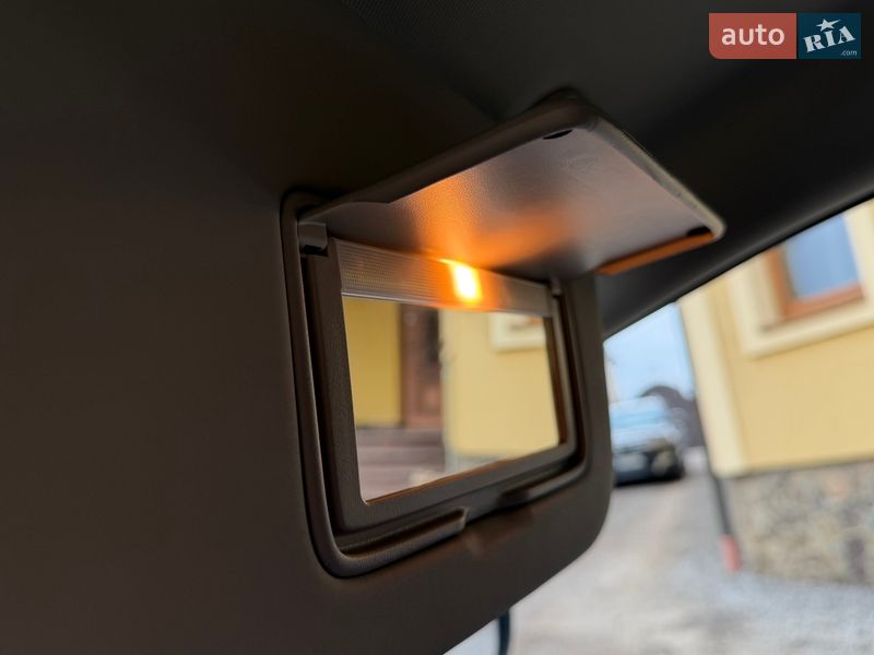 Хэтчбек Nissan Leaf 2020 в Львове