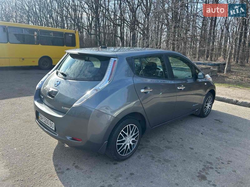 Хэтчбек Nissan Leaf 2014 в Одессе фото 2 Хэтчбек Nissan Leaf 2014 в Одессе