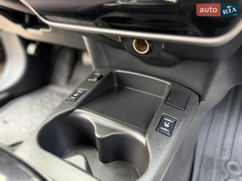 Хэтчбек Nissan Leaf 2016 в Трускавце фото 47 Хэтчбек Nissan Leaf 2016 в Трускавце