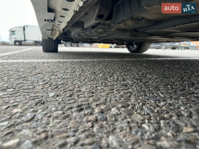 Хэтчбек Nissan Leaf 2018 в Черновцах