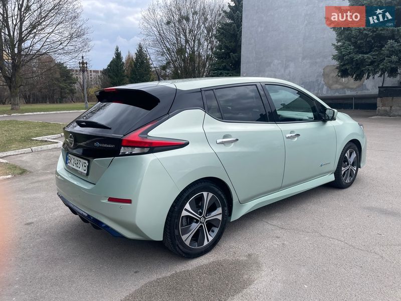 Хэтчбек Nissan Leaf 2018 в Ровно фото 8 Хэтчбек Nissan Leaf 2018 в Ровно