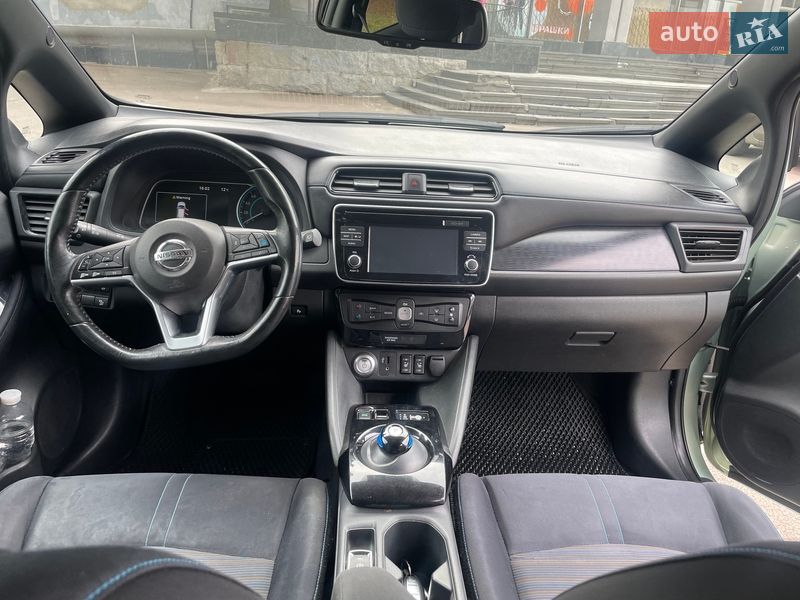 Хэтчбек Nissan Leaf 2018 в Ровно фото 24 Хэтчбек Nissan Leaf 2018 в Ровно