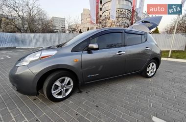 Хетчбек Nissan Leaf 2014 в Харкові