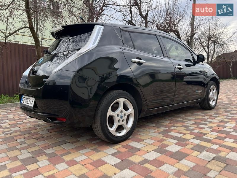 Хэтчбек Nissan Leaf 2013 в Днепре фото 21 Хэтчбек Nissan Leaf 2013 в Днепре