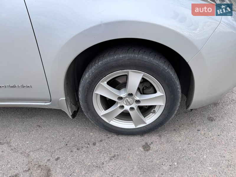 Хэтчбек Nissan Leaf 2015 в Полтаве фото 15 Хэтчбек Nissan Leaf 2015 в Полтаве