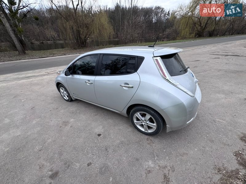 Хэтчбек Nissan Leaf 2015 в Полтаве фото 6 Хэтчбек Nissan Leaf 2015 в Полтаве